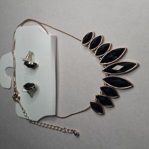 Women Neclace Earrings Set Black Gems